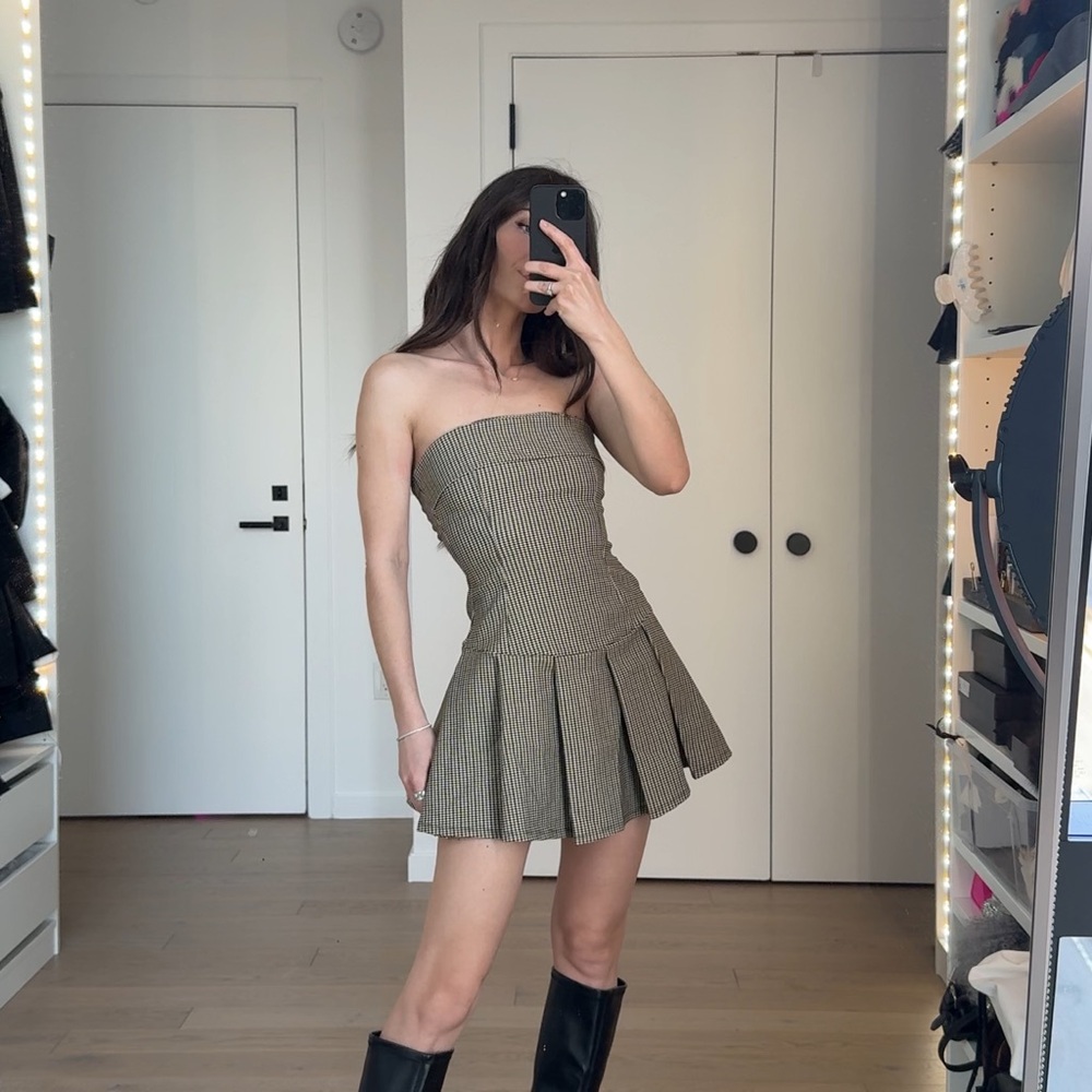 Elegant Strapless Plaid Dress